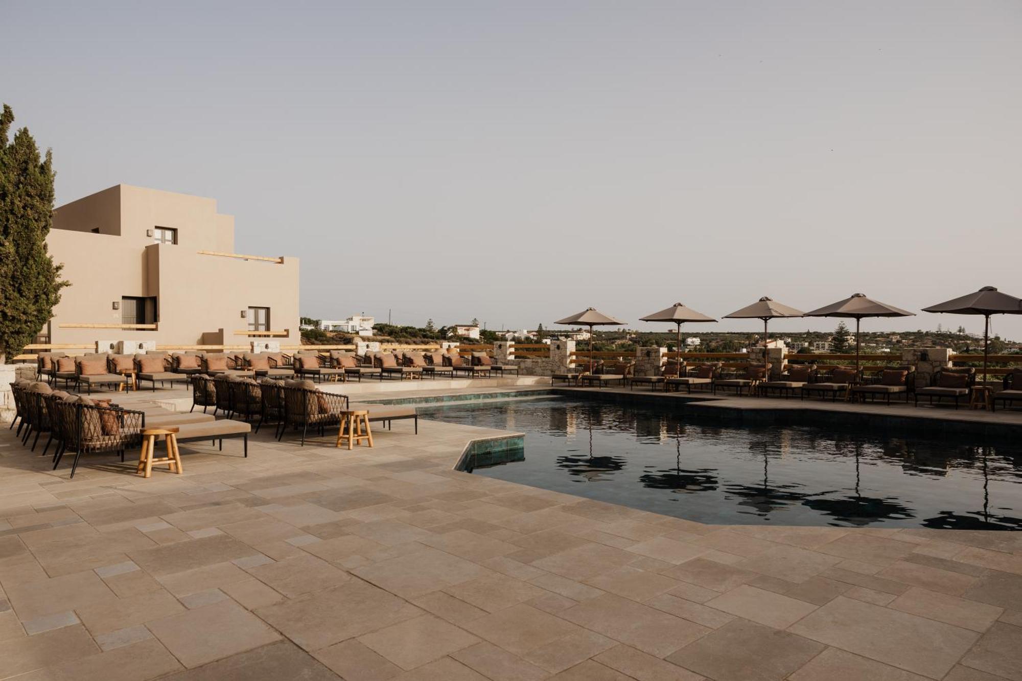 Momi Slow Living Hotel Hersonissos  Bagian luar foto